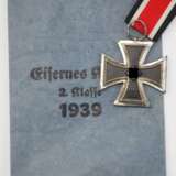 Eisernes Kreuz, 1939, 2. Klasse, in Verleihungstüte - Walter & Henlein, Gablonz a.N. - Foto 1