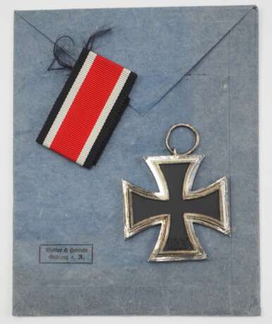 Eisernes Kreuz, 1939, 2. Klasse, in Verleihungstüte - Walter & Henlein, Gablonz a.N. - Foto 2