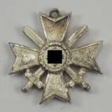 Ritterkreuz des Kriegsverdienstkreuz, mit Schwertern Miniatur. - photo 1