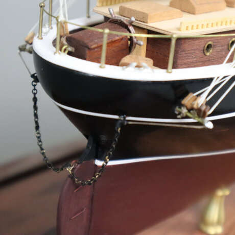 Modellschiff "Cutty Sark" im Schaukasten - фото 5