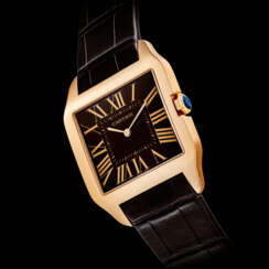 CARTIER. AN 18K PINK GOLD SQUARE WRISWATCH