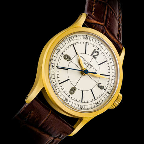 PATEK PHILIPPE. A RARE 18K GOLD WRISTWATCH WITH SWEEP CENTRE SECONDS - photo 1