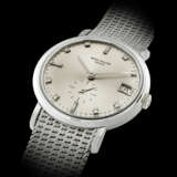 PATEK PHILIPPE. A VERY RARE 18K WHITE GOLD AND DIAMOND-SET AUTOMATIC WRISTWATCH WITH DATE AND BRACELET - photo 2