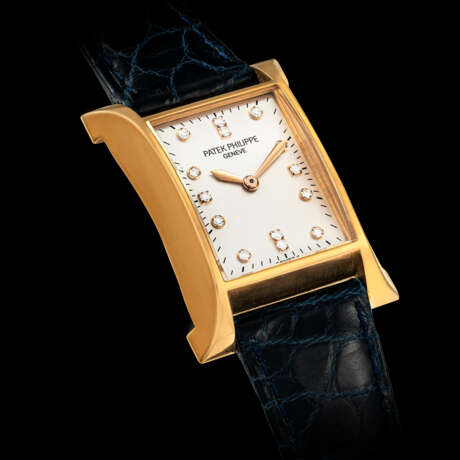 PATEK PHILIPPE. A LADY’S RARE 18K PINK GOLD AND DIAMOND-SET LIMITED EDITION WRISTWATCH, MADE TO COMMEMORATE THE OPENING OF PATEK PHILIPPE`S WATCHMAKING CENTRE IN GENEVA IN 1997 - Foto 1