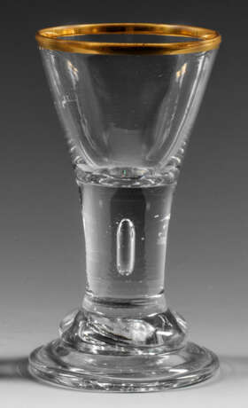 Schnaps- oder Branntweinglas - Foto 1