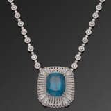 Glamouröses Diamantcollier mit großem Burma-Saphir - Foto 1