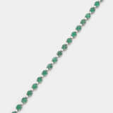 Elegantes Smaragd-Armband - фото 1