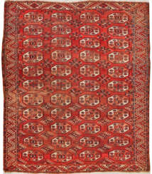 Kleiner alter Turkmenischer Teppich