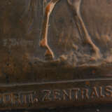 F. DILLER Relief mit Pferden, Bronze. - photo 2