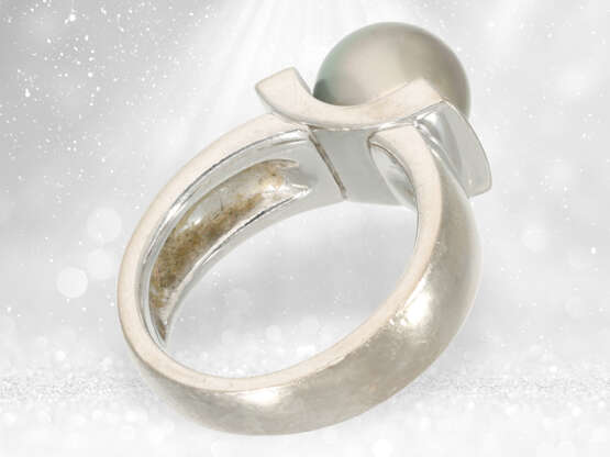 Ring: massiver Weißgold-Ring mit Tahitiperle und Brillanten - фото 4