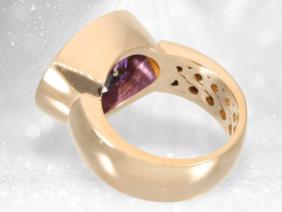 Massiver und schwerer Designer-Goldschmiedering mit Amethyst, Handarbeit Brahmfeld & Gutruf - photo 4