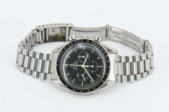 Omega - photo 3