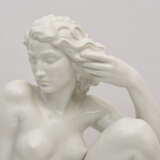 MEISSEN, Skulptur "Die Sinnende", Porzellan, um 1940. - photo 2