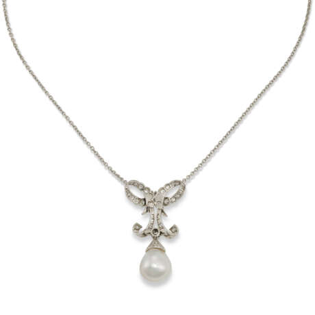 MID 20TH CENTURY NATURAL PEARL AND DIAMOND NECKLACE - photo 3