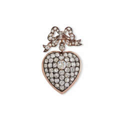LATE 19TH CENTURY DIAMOND HEART-SHAPED PENDANT