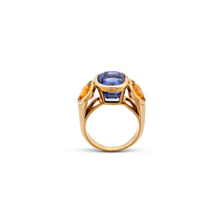 SAPPHIRE AND COLOURED SAPPHIRE RING - Foto 4