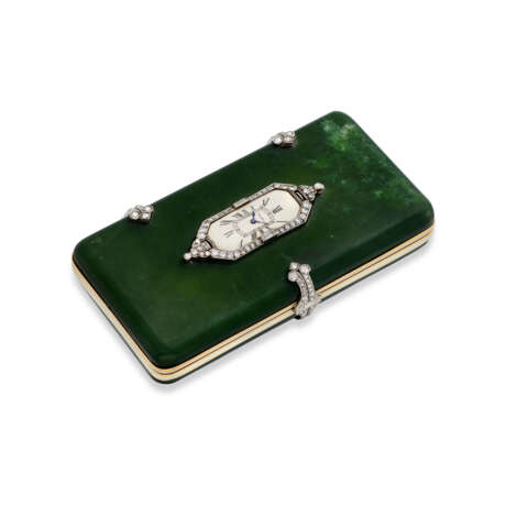 CARTIER ART DECO NEPHRITE AND DIAMOND VANITY CASE TIMEPIECE - photo 4