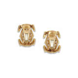 CARTIER GOLD AND DIAMOND 'PENELOPE' EARRINGS - photo 3