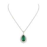 EMERALD AND DIAMOND NECKLACE - фото 2