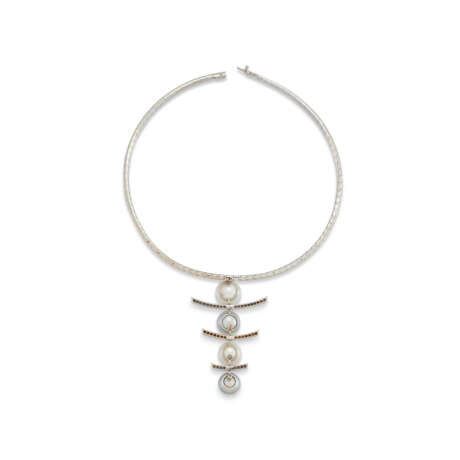 CHANEL CULTURED PEARL AND DIAMOND NECKLACE - фото 3