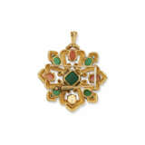 VAN CLEEF & ARPELS CORAL AND CHRYSOPRASE PENDANT/BROOCH - photo 6