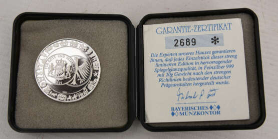 SILBER KONVOLUT, Verschiedene Münzen, 267 gramm (1) - photo 21