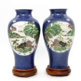 Paar Vasen mit famille verte-Dekor. CHINA, Kangxi-Periode (1662-1722) - Foto 1