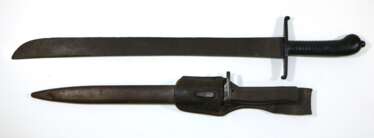 Seitengewehr u. Machete