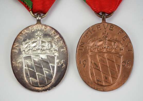 Bayern : Luitpold-Medaille, in Silber und Bronze. - Foto 2