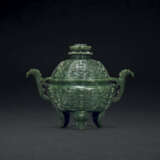A SUPERB SPINACH-GREEN JADE TRIPOD CENSER AND COVER - photo 1