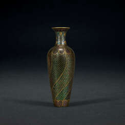 A SMALL MOTHER-OF-PEARL-INLAID BLACK-LACQUERED VASE