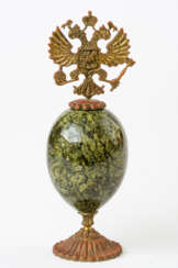 EGG WITH RUSSIAN COAT OF ARMS