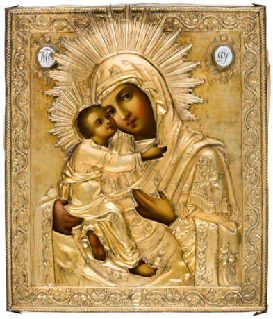 RUSSIAN ICON WITH FIREGILDED SILVER OKLAD SHOWING THE MOTHER OF GOD VLADIMIRSKAYA - photo 1