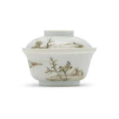 A GRISAILLE-DECORATED 'LANDSCAPE' BOWL AND COVER