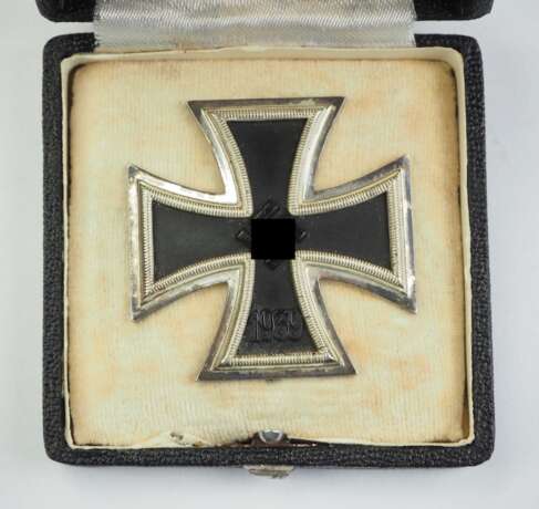 Eisernes Kreuz, 1939, 1. Klasse, im Etui - 25. - Foto 2