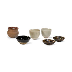 A GROUP OF SIX CERAMIC VESSELS