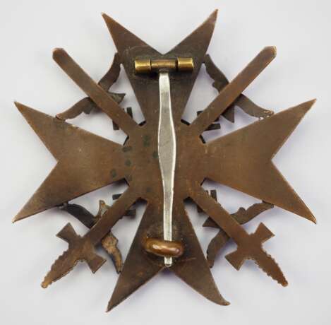 Spanienkreuz, in Bronze, mit Schwertern. - photo 2