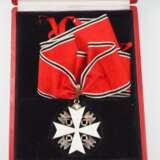 Deutscher Adler Orden, 2. Modell (1939-1945), Verdienstkreuz 1. Stufe (ab 1943, 3. Klasse), im Etui. - фото 6