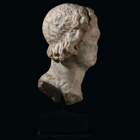 A MONUMENTAL GREEK HEAD OF ALEXANDER THE GREAT - фото 2