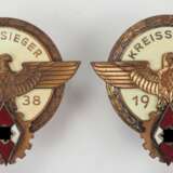 Lot von 2 Kreissieger Abzeichen 1938 und 1939. - фото 1