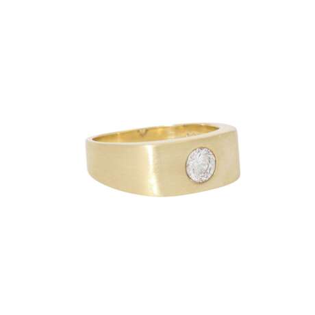 Ring mit Brillant Solitaire ca. 0,66 ct - фото 1