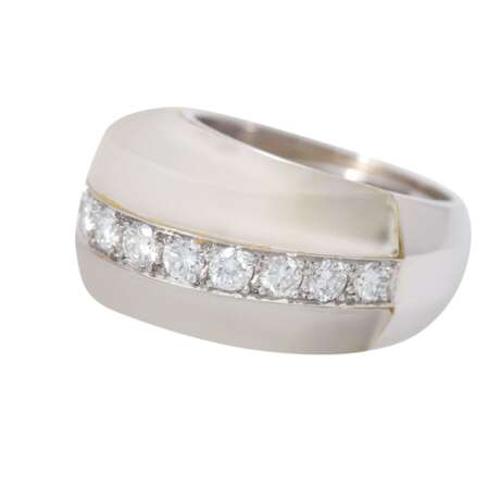 Ring mit Brillanten zus. ca. 1,2 ct, - photo 4