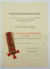 Bundesverdienstorden, Verdienstkreuz, am Bande, mit Urkunde.