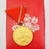 Lettland : Erinnerungskreuz, Ehrenmedaille, 2. Grad, in Gold, im Etui. - фото 1