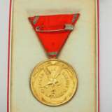 Lettland : Erinnerungskreuz, Ehrenmedaille, 2. Grad, in Gold, im Etui. - Foto 2