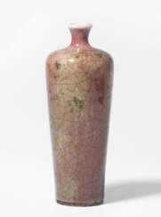 Schlanke Peachbloom-Vase