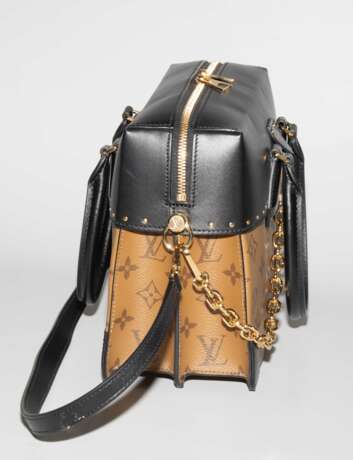 Louis Vuitton, Handtasche "City Malle" - photo 10