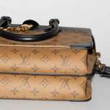 Louis Vuitton, Handtasche "City Malle" - photo 12