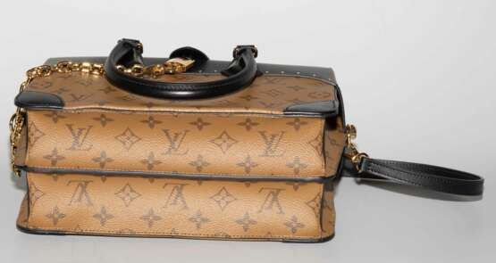 Louis Vuitton, Handtasche "City Malle" - фото 12