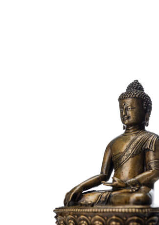 Feine, mit Silber eingelegte Bronze des Buddha Shakyamuni - photo 3